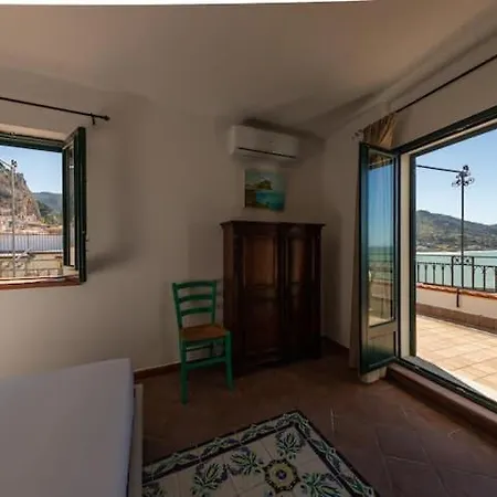 Roqamaris 아파트 체팔루